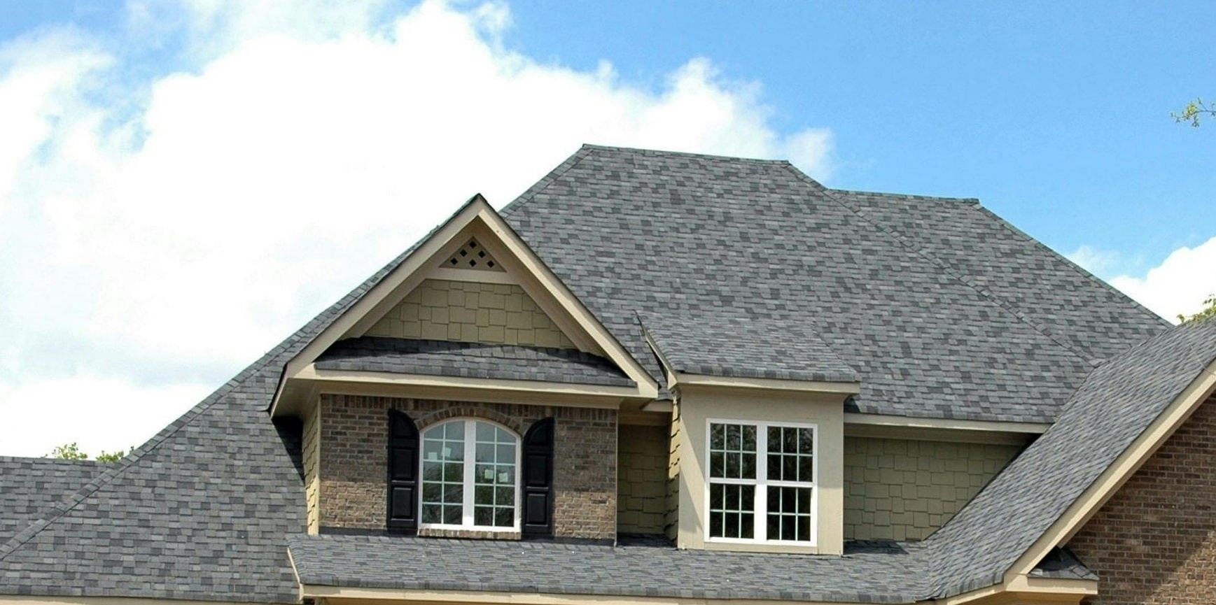 house roof a house with a roof